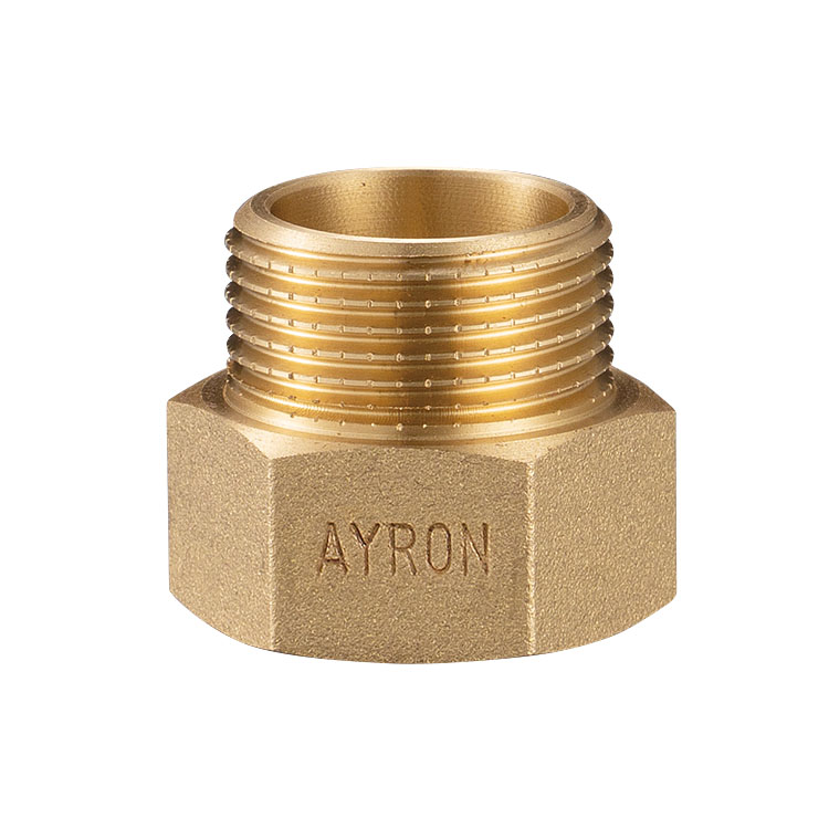 246EL Brass nipple MF